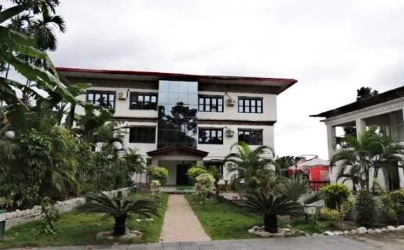 Twin Dragon Resort (Gelephu)